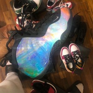 Size 1Y boys Nike foams worn one time